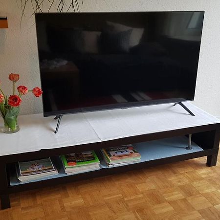 Stadtnahe Wohnung Mit Kl.Balkon Und Parkplatz Olsztyn Bagian luar foto