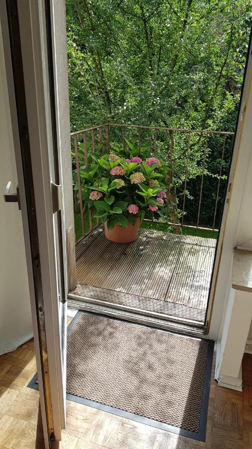 Stadtnahe Wohnung Mit Kl.Balkon Und Parkplatz Olsztyn Bagian luar foto